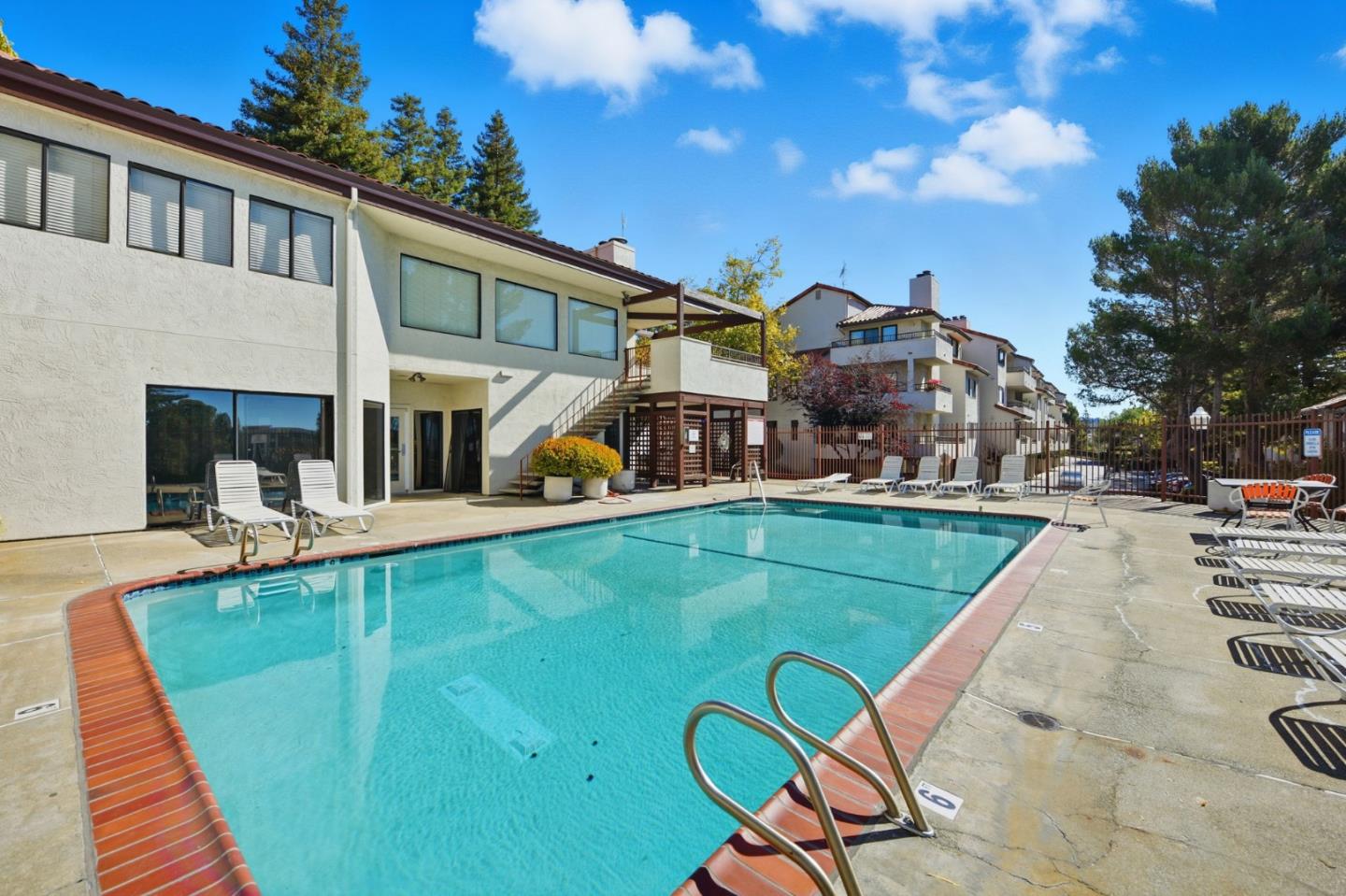 Detail Gallery Image 27 of 30 For 22140 Castille Ln #75,  Hayward,  CA 94541 - 3 Beds | 2/1 Baths