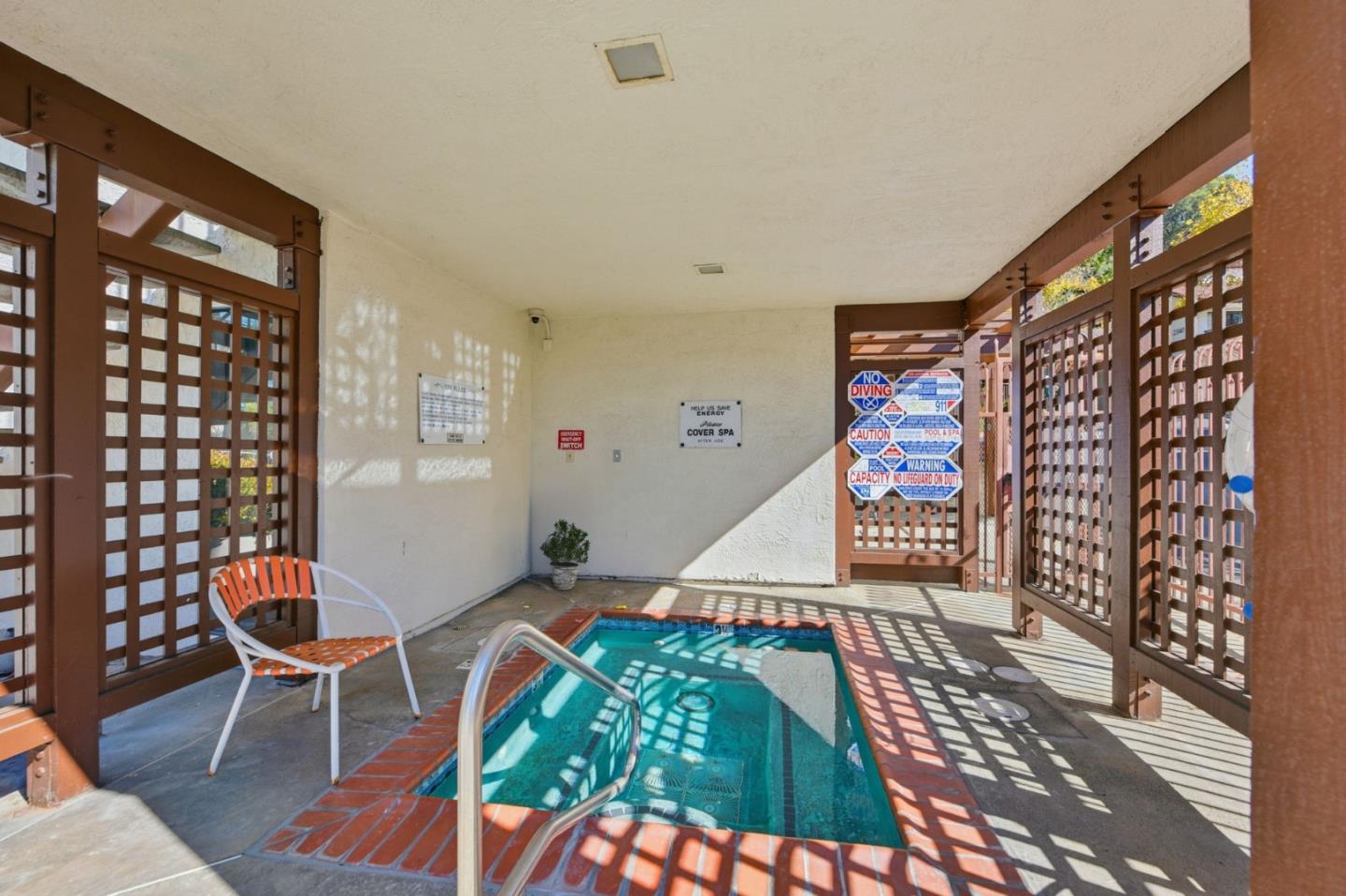 Detail Gallery Image 29 of 30 For 22140 Castille Ln #75,  Hayward,  CA 94541 - 3 Beds | 2/1 Baths