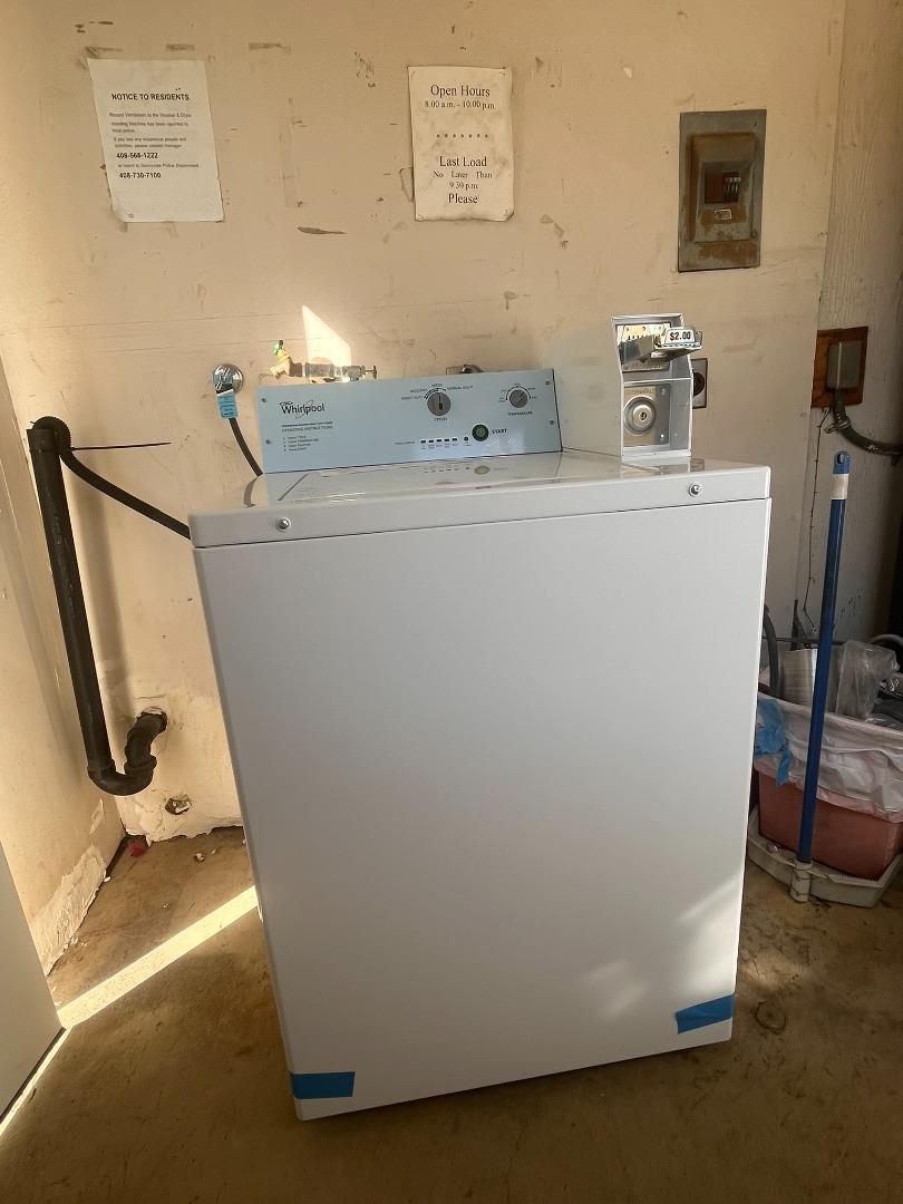 Detail Gallery Image 9 of 10 For 1564 Quebec #2,  Sunnyvale,  CA 94087 - 2 Beds | 1 Baths