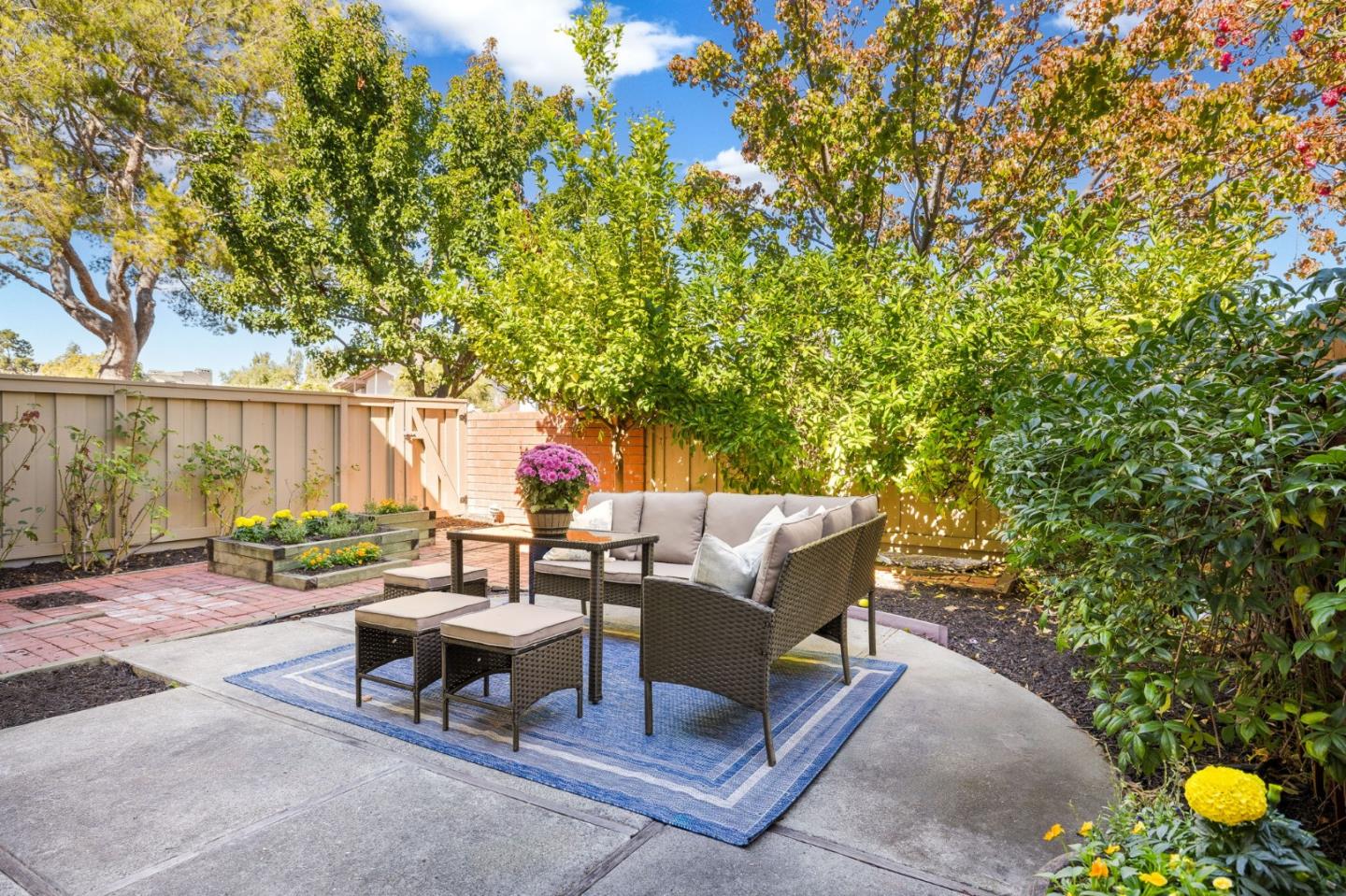 Detail Gallery Image 27 of 29 For 659 Libra Ln, Foster City,  CA 94404 - 2 Beds | 1/1 Baths