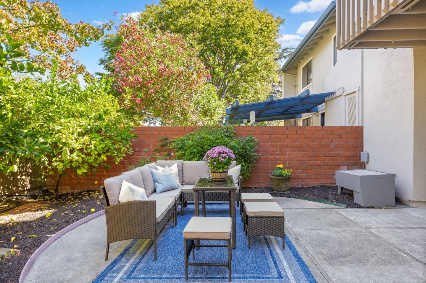 Detail Gallery Image 28 of 29 For 659 Libra Ln, Foster City,  CA 94404 - 2 Beds | 1/1 Baths