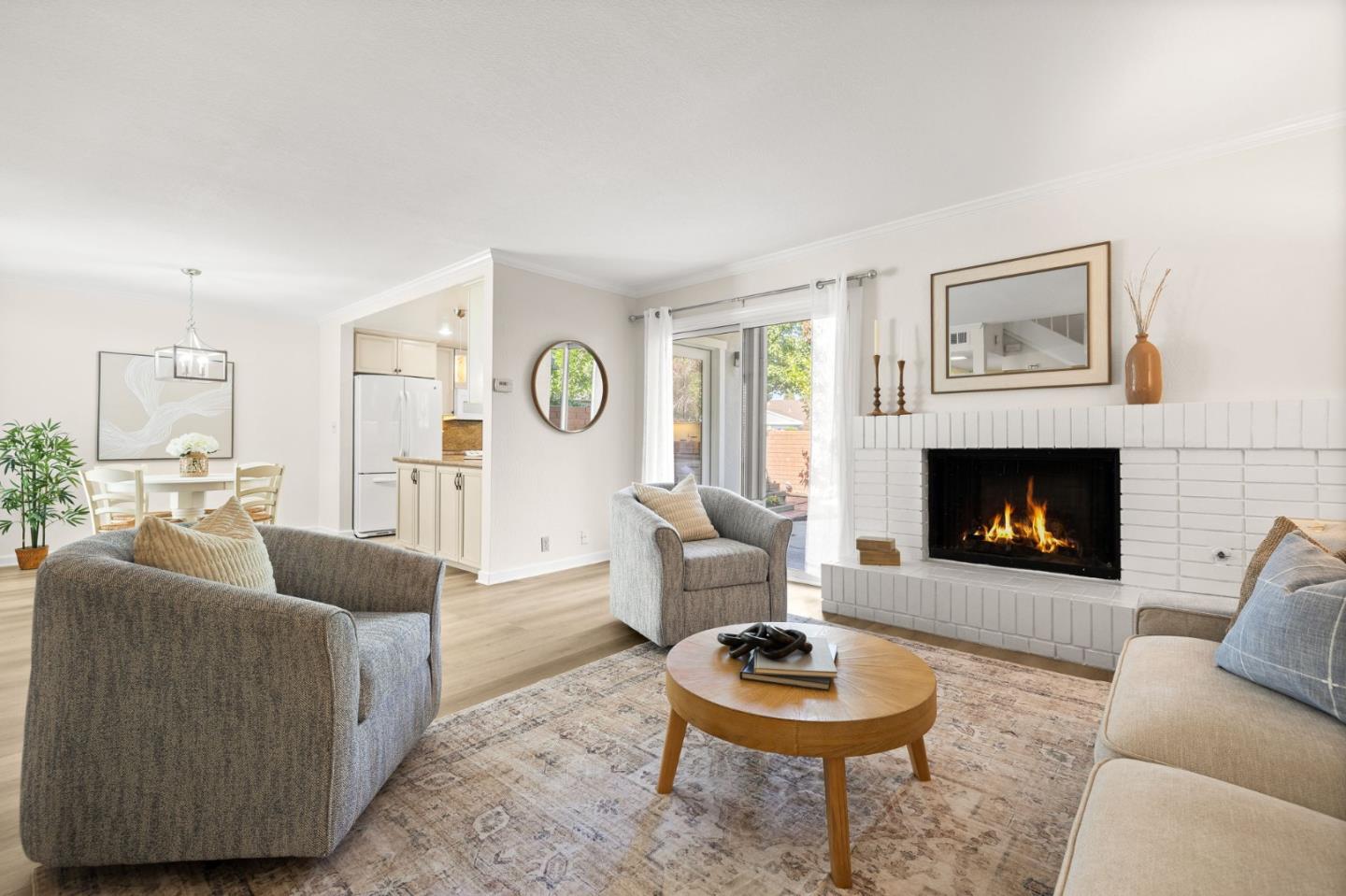 Detail Gallery Image 8 of 29 For 659 Libra Ln, Foster City,  CA 94404 - 2 Beds | 1/1 Baths