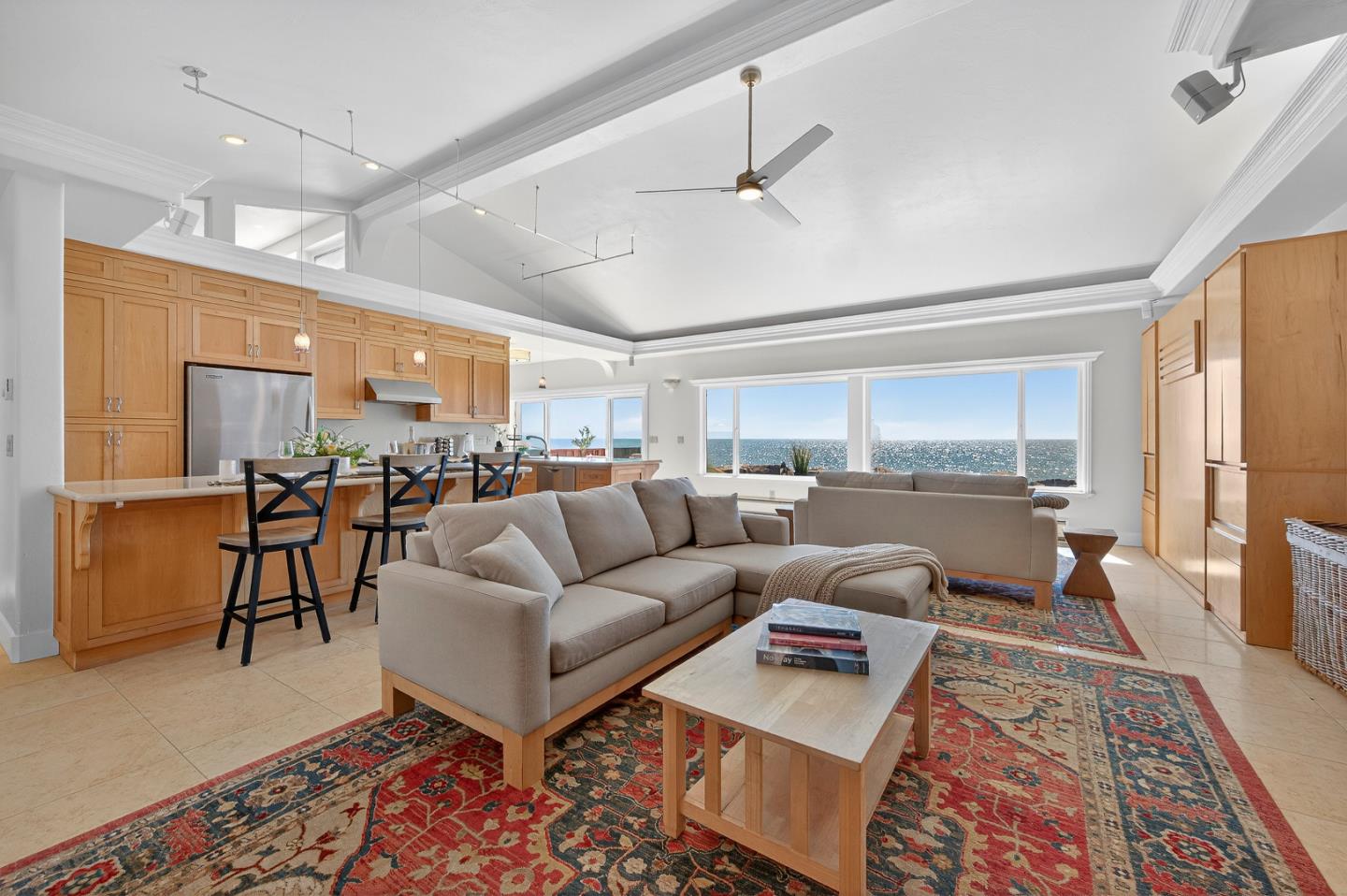 Detail Gallery Image 12 of 41 For 745 Las Olas Drive, Aptos,  CA 95003 - 3 Beds | 3/1 Baths