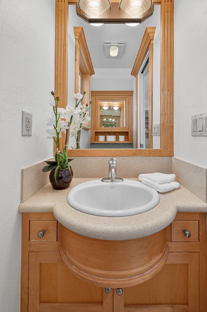 Detail Gallery Image 19 of 41 For 745 Las Olas Drive, Aptos,  CA 95003 - 3 Beds | 3/1 Baths