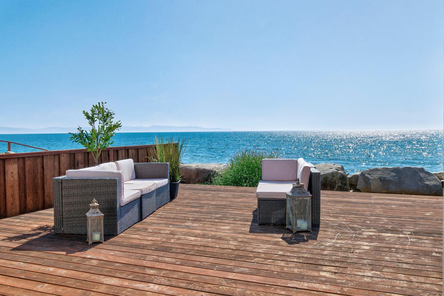 Detail Gallery Image 31 of 41 For 745 Las Olas Drive, Aptos,  CA 95003 - 3 Beds | 3/1 Baths