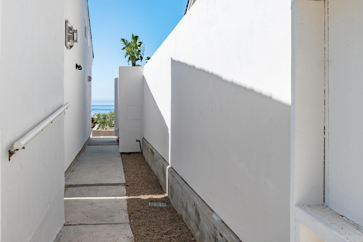 Detail Gallery Image 36 of 41 For 745 Las Olas Drive, Aptos,  CA 95003 - 3 Beds | 3/1 Baths