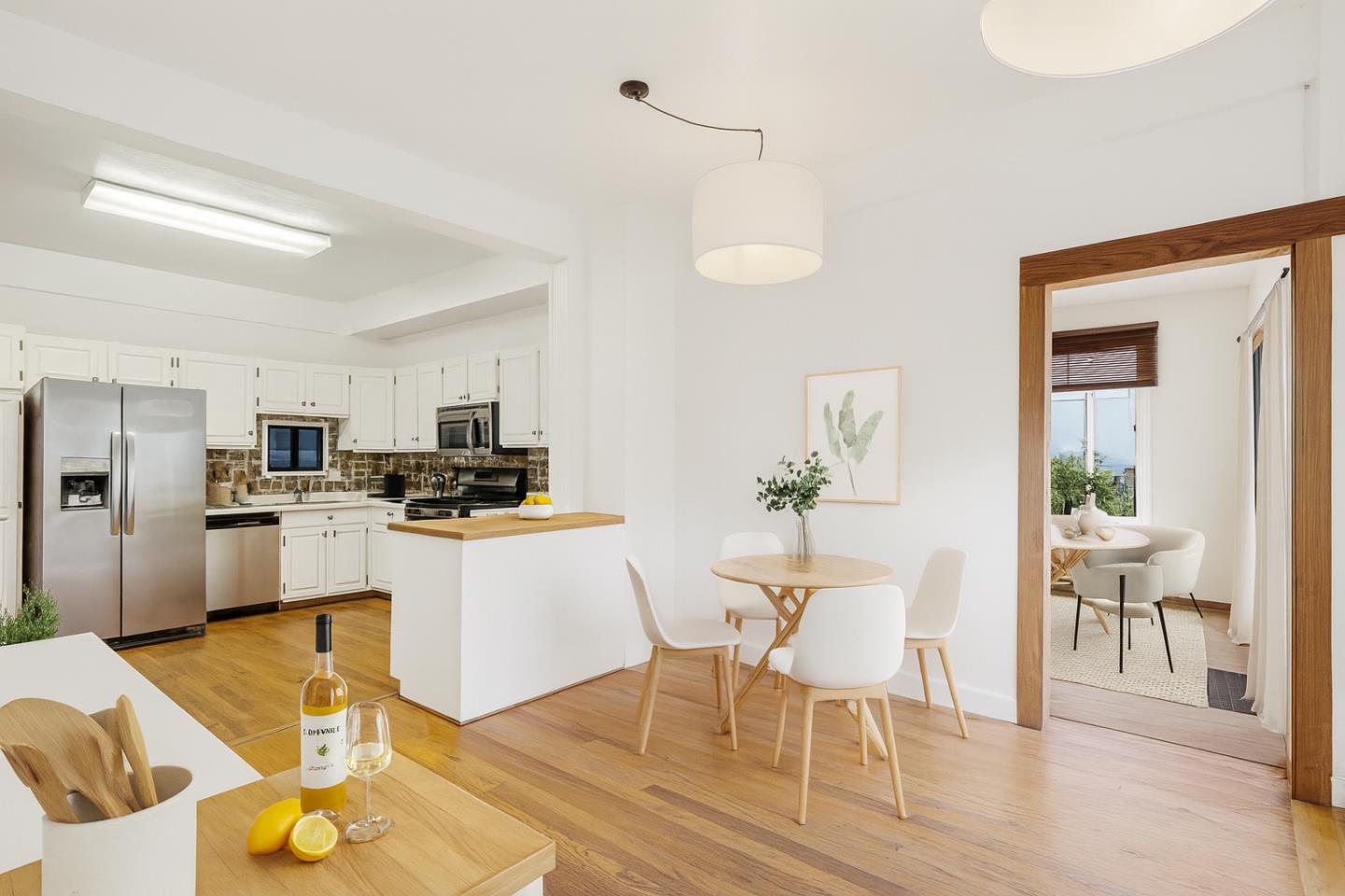 Detail Gallery Image 21 of 53 For 72 Fountain St, San Francisco,  CA 94114 - 4 Beds | 2 Baths