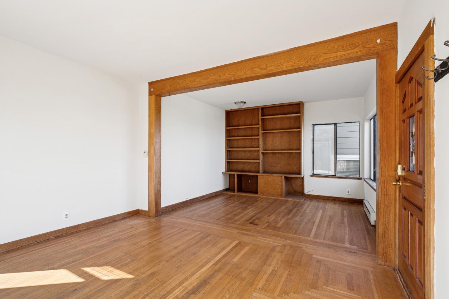 Detail Gallery Image 9 of 53 For 72 Fountain St, San Francisco,  CA 94114 - 4 Beds | 2 Baths