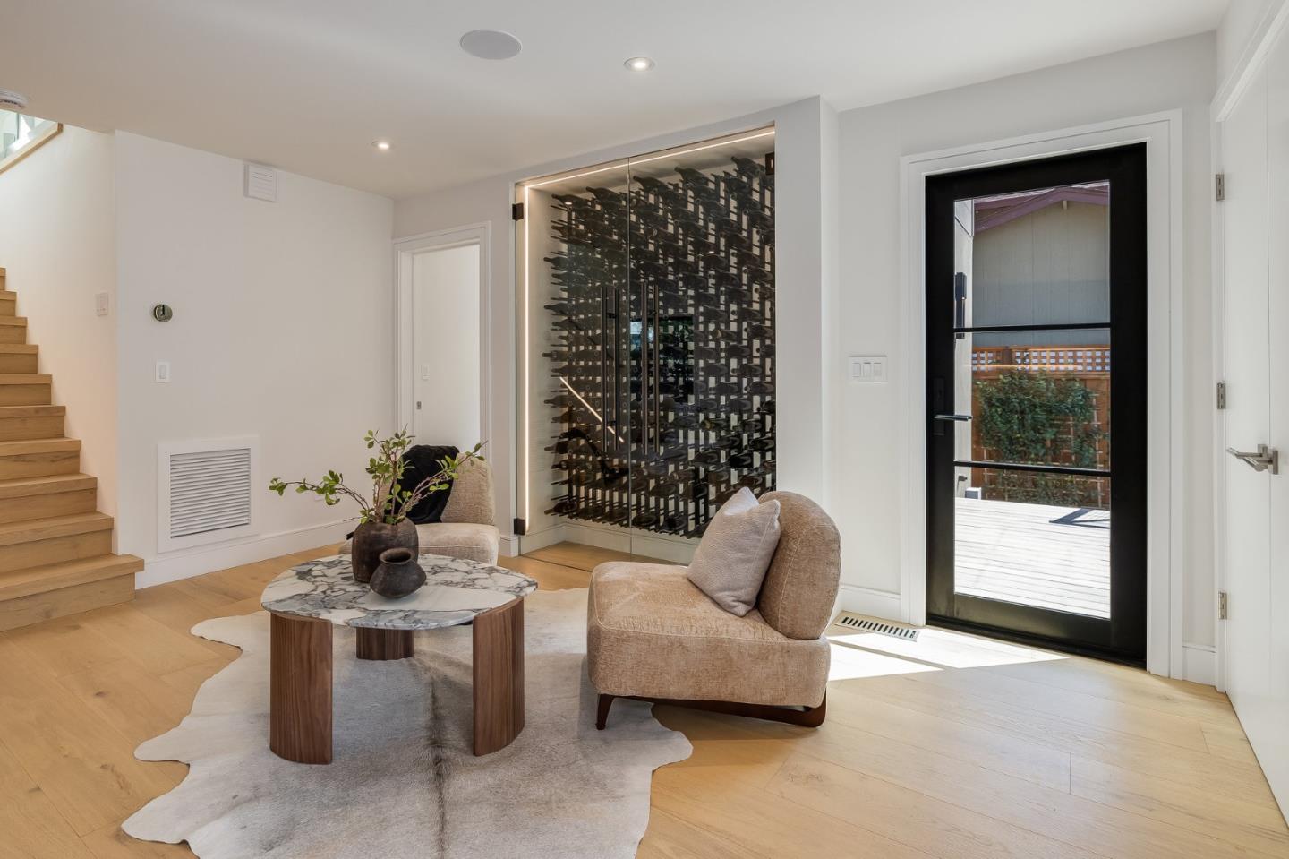 Detail Gallery Image 12 of 72 For 139 Victoria Rd, Burlingame,  CA 94010 - 5 Beds | 5 Baths