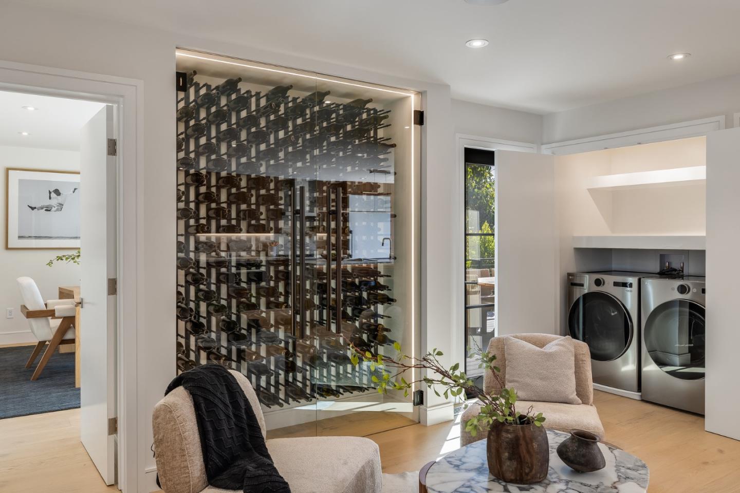 Detail Gallery Image 23 of 72 For 139 Victoria Rd, Burlingame,  CA 94010 - 5 Beds | 5 Baths