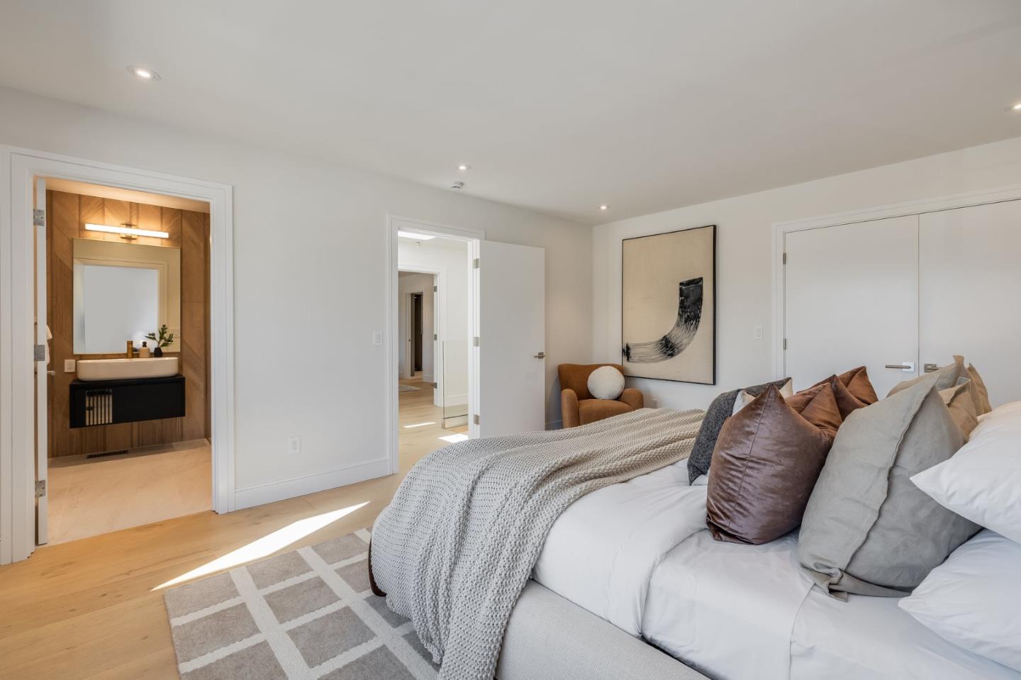 Detail Gallery Image 46 of 72 For 139 Victoria Rd, Burlingame,  CA 94010 - 5 Beds | 5 Baths