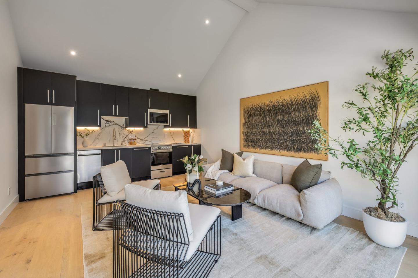 Detail Gallery Image 59 of 72 For 139 Victoria Rd, Burlingame,  CA 94010 - 5 Beds | 5 Baths