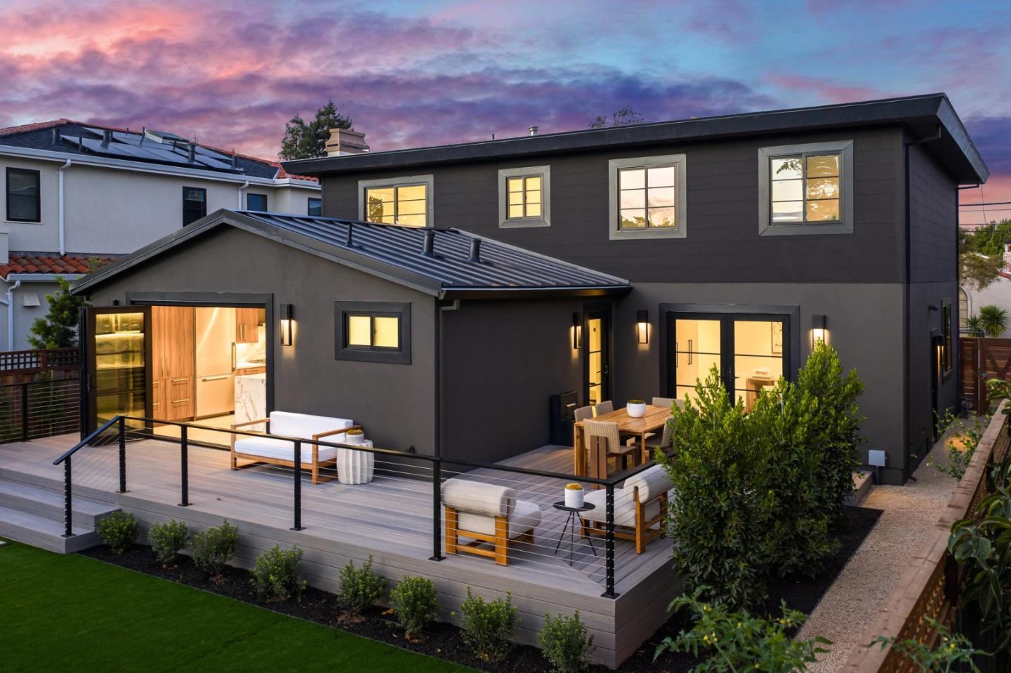 Detail Gallery Image 69 of 72 For 139 Victoria Rd, Burlingame,  CA 94010 - 5 Beds | 5 Baths