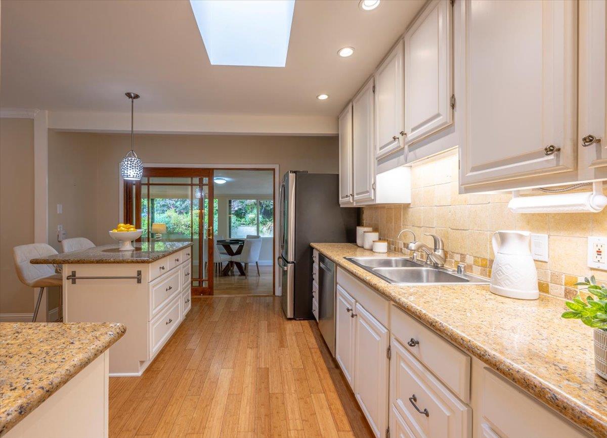 Detail Gallery Image 12 of 25 For 1159 Chesterton Ave, Redwood City,  CA 94061 - 3 Beds | 1 Baths