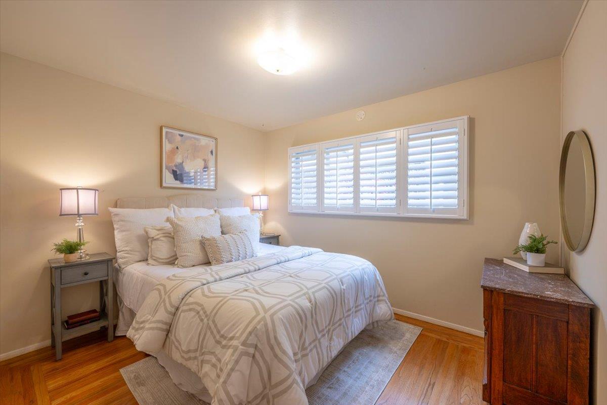 Detail Gallery Image 16 of 25 For 1159 Chesterton Ave, Redwood City,  CA 94061 - 3 Beds | 1 Baths