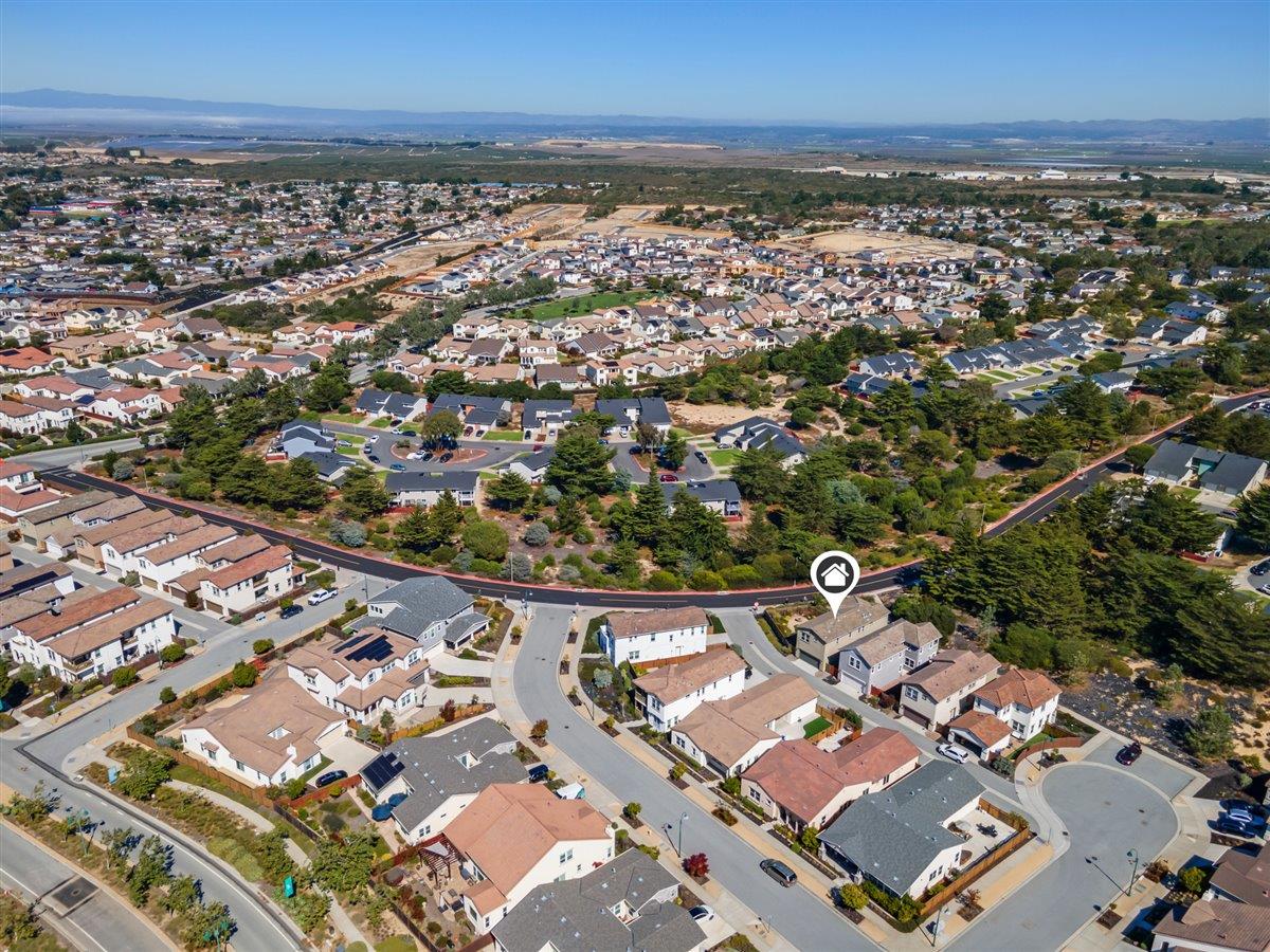Detail Gallery Image 34 of 39 For 627 Matterhorn Ct, Marina,  CA 93933 - 4 Beds | 2/1 Baths