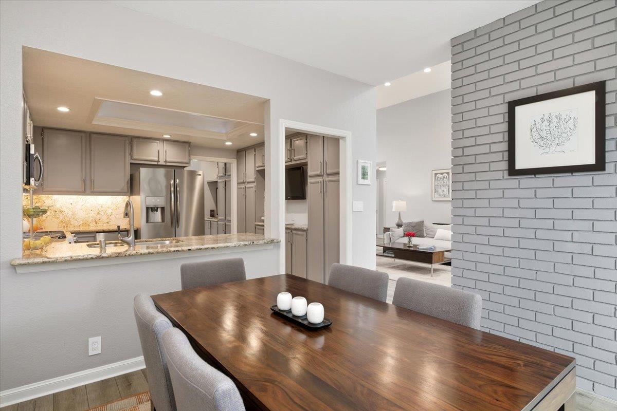 Detail Gallery Image 11 of 38 For 440 Burning Tree Ct, Half Moon Bay,  CA 94019 - 2 Beds | 2 Baths