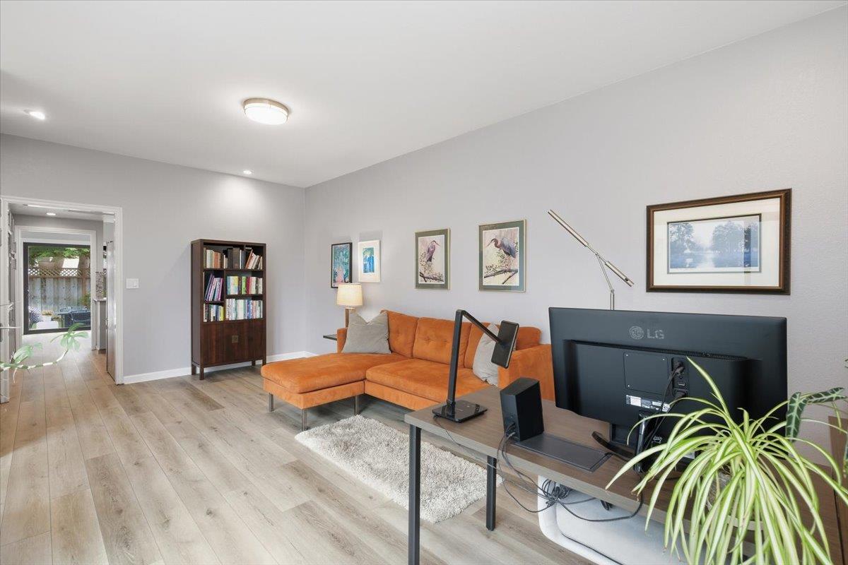 Detail Gallery Image 16 of 38 For 440 Burning Tree Ct, Half Moon Bay,  CA 94019 - 2 Beds | 2 Baths