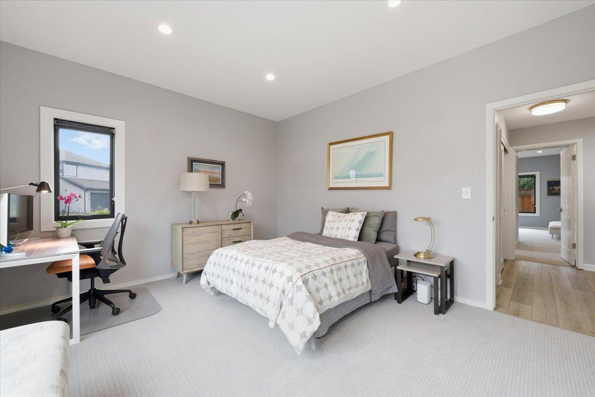 Detail Gallery Image 19 of 38 For 440 Burning Tree Ct, Half Moon Bay,  CA 94019 - 2 Beds | 2 Baths