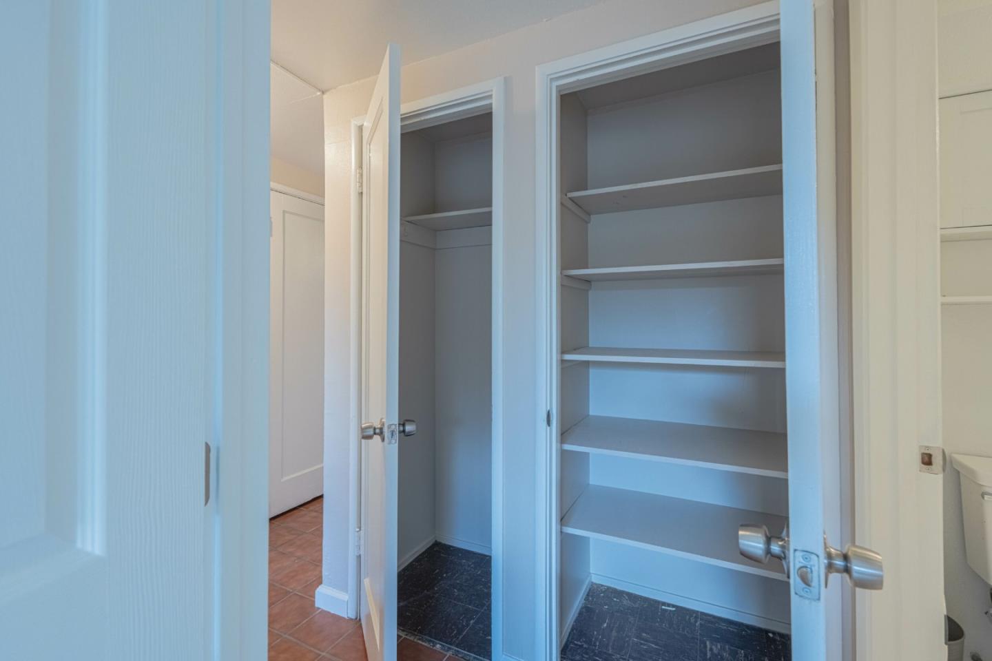 Detail Gallery Image 14 of 22 For 453 Carol Dr, Salinas,  CA 93905 - 3 Beds | 1 Baths