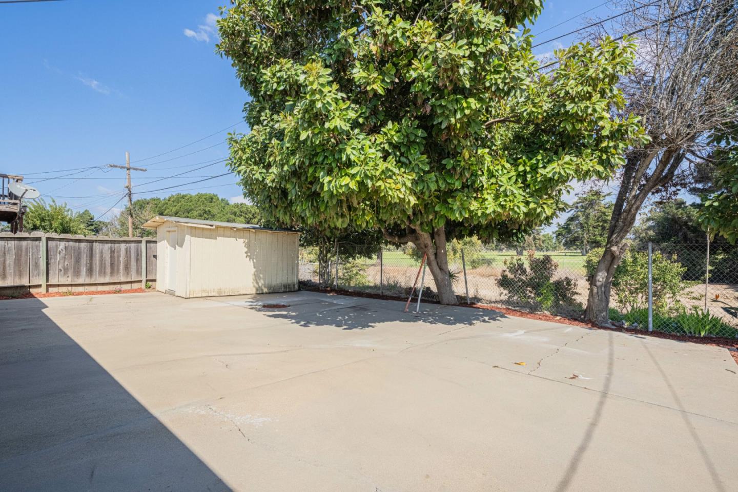 Detail Gallery Image 21 of 22 For 453 Carol Dr, Salinas,  CA 93905 - 3 Beds | 1 Baths