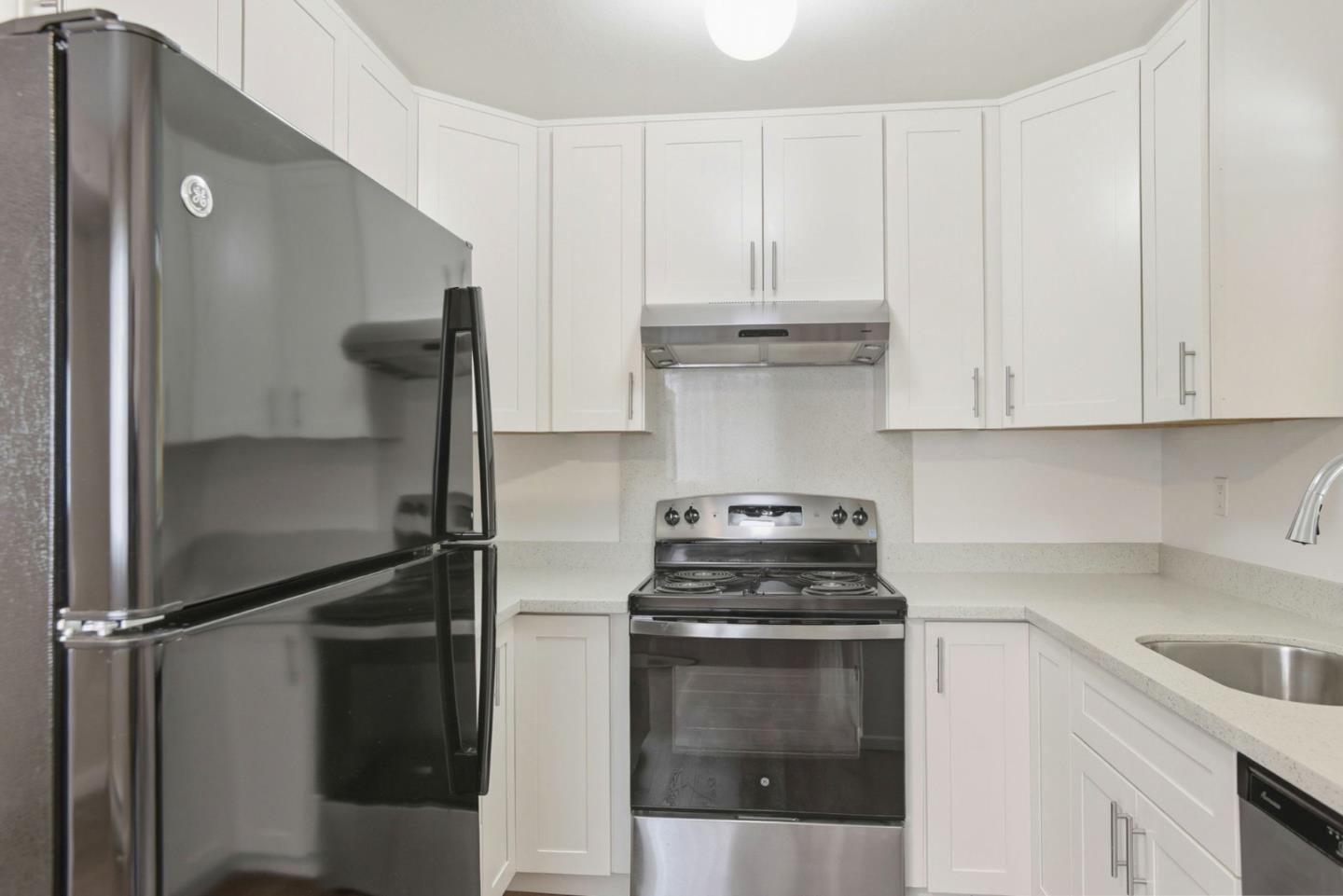 Detail Gallery Image 11 of 34 For 230 Villa Ter #2,  San Mateo,  CA 94401 - 2 Beds | 1/1 Baths