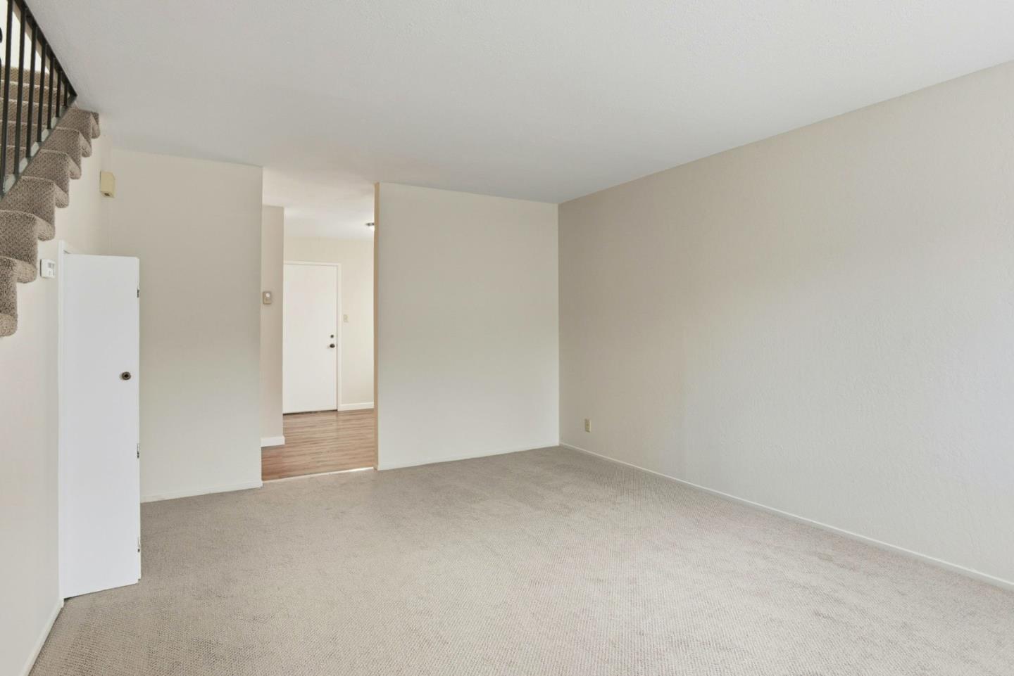 Detail Gallery Image 5 of 34 For 230 Villa Ter #2,  San Mateo,  CA 94401 - 2 Beds | 1/1 Baths