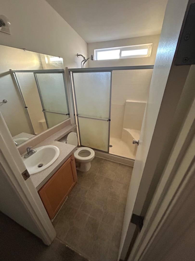 Detail Gallery Image 7 of 9 For 347 Carmel Ave #2,  Marina,  CA 93933 - 2 Beds | 2 Baths