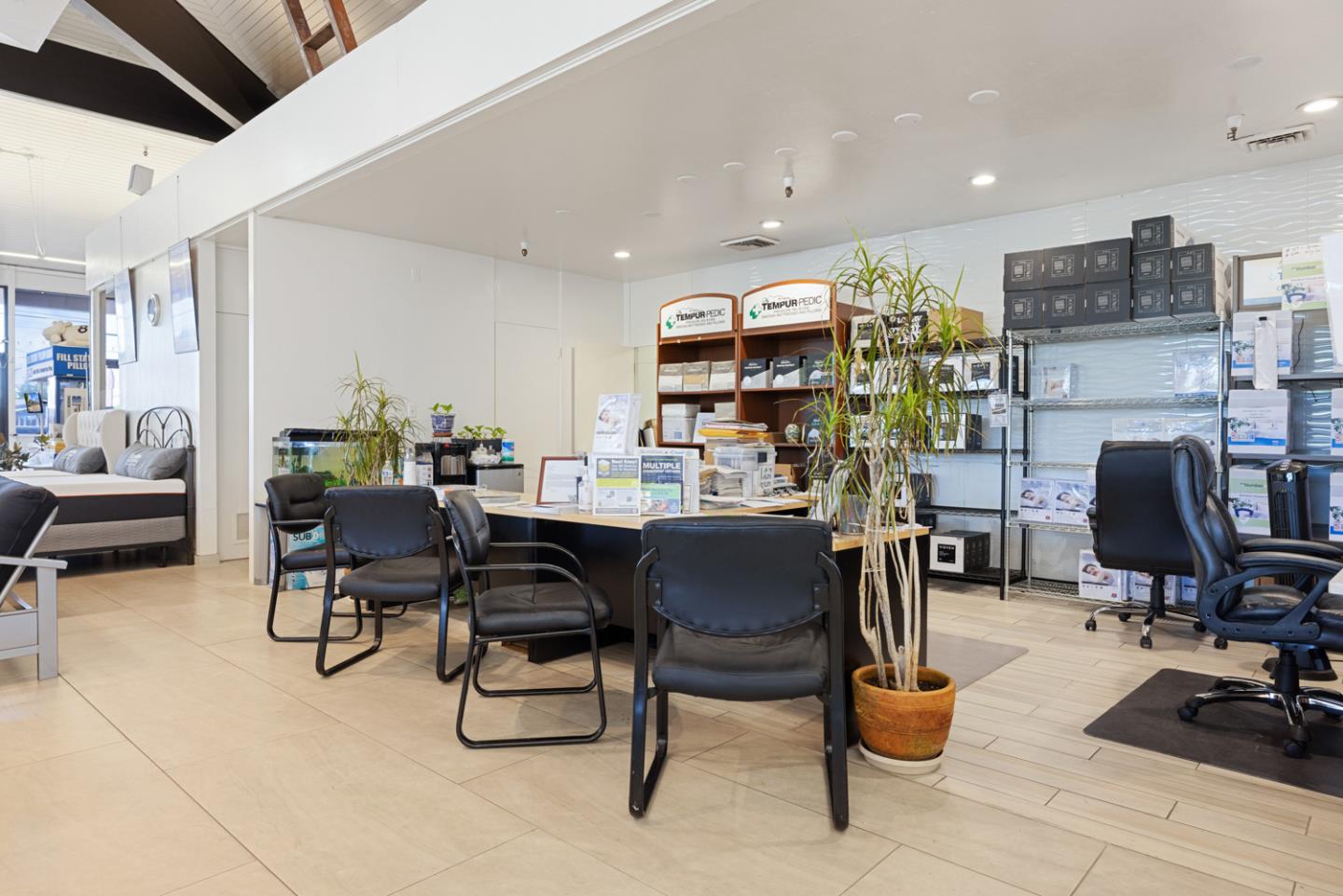 Detail Gallery Image 11 of 13 For 1120 Mchenry Ave, Modesto,  CA 95350 - – Beds | – Baths