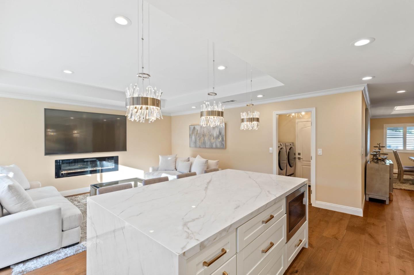 Detail Gallery Image 6 of 21 For 775 Sunset Glen Dr, San Jose,  CA 95123 - 3 Beds | 2 Baths