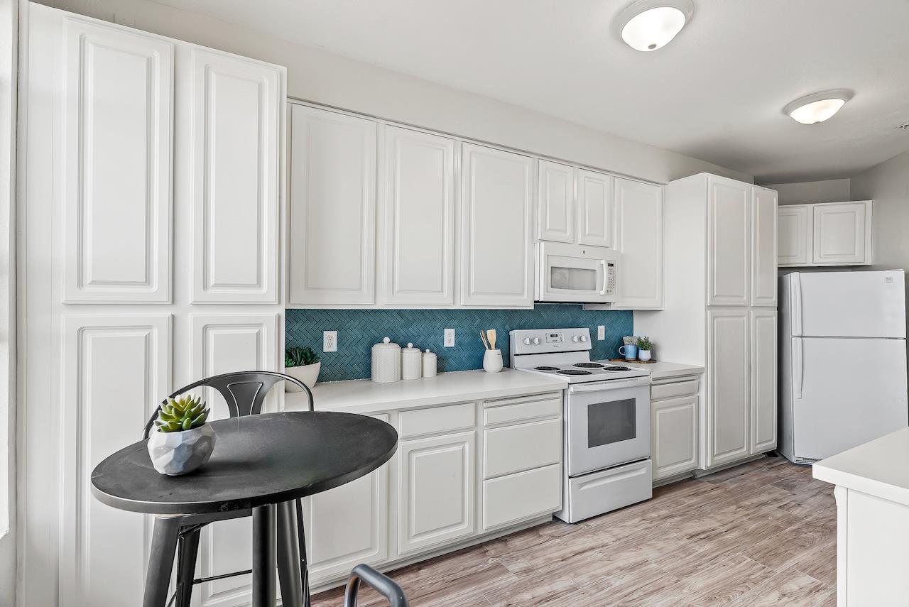 Detail Gallery Image 13 of 42 For 101 Crescent Way #2312,  San Francisco,  CA 94134 - 3 Beds | 2 Baths