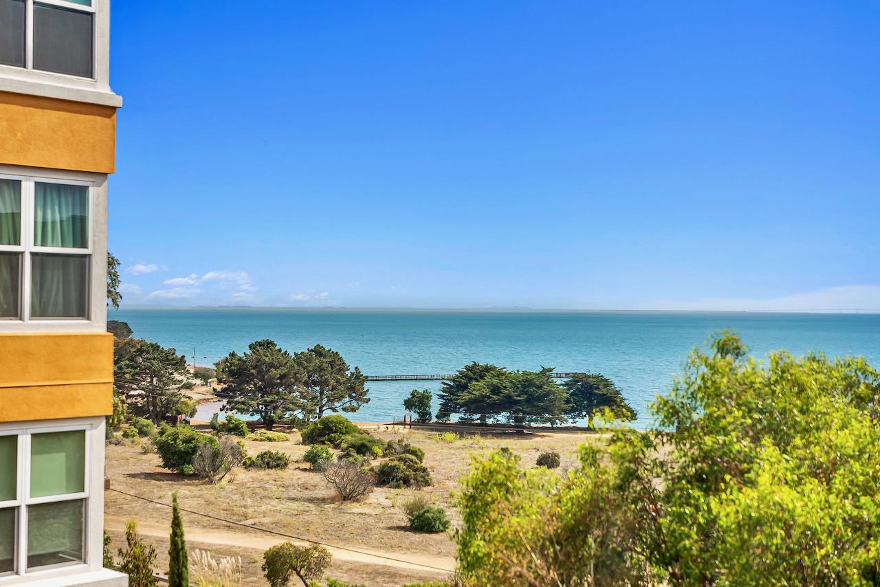 Detail Gallery Image 20 of 42 For 101 Crescent Way #2312,  San Francisco,  CA 94134 - 3 Beds | 2 Baths