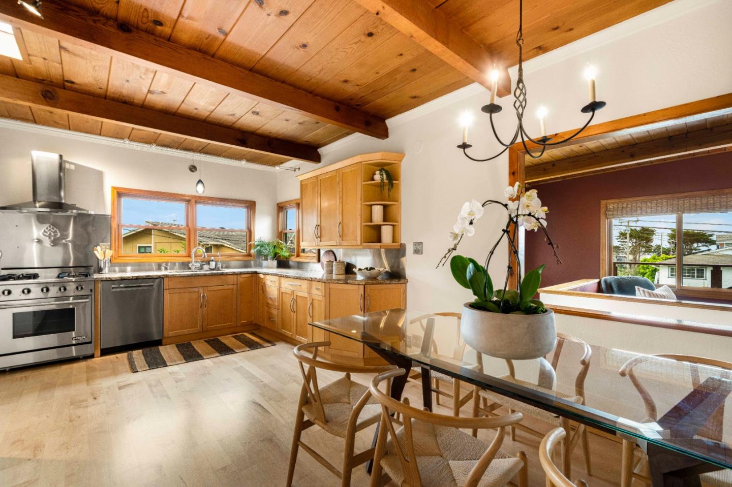 Detail Gallery Image 21 of 57 For 855 San Ramon Ave, Moss Beach,  CA 94038 - 3 Beds | 3 Baths