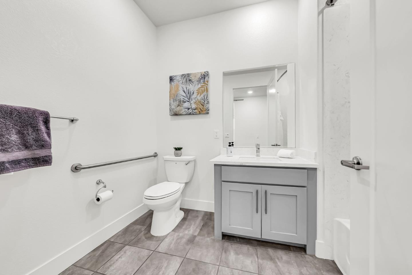 Detail Gallery Image 24 of 42 For 769 Eppleton Ln #302,  Foster City,  CA 94404 - 3 Beds | 2/1 Baths