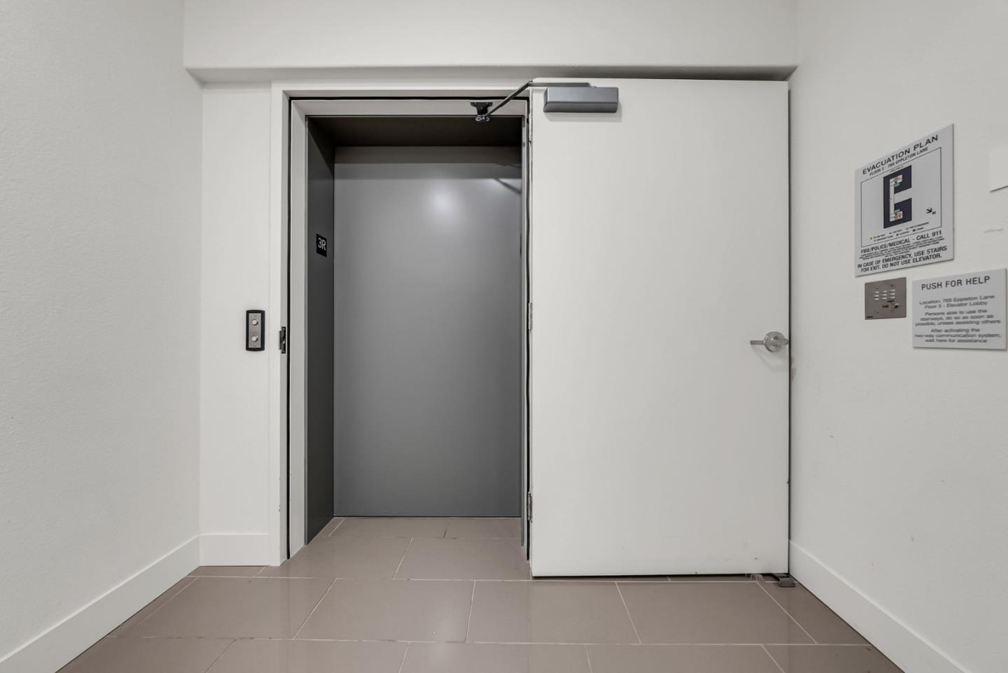 Detail Gallery Image 5 of 42 For 769 Eppleton Ln #302,  Foster City,  CA 94404 - 3 Beds | 2/1 Baths