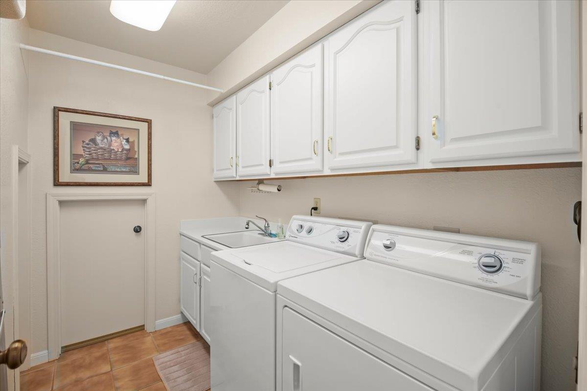 Detail Gallery Image 23 of 41 For 1360 Trinity Dr, Menlo Park,  CA 94025 - 2 Beds | 2/1 Baths