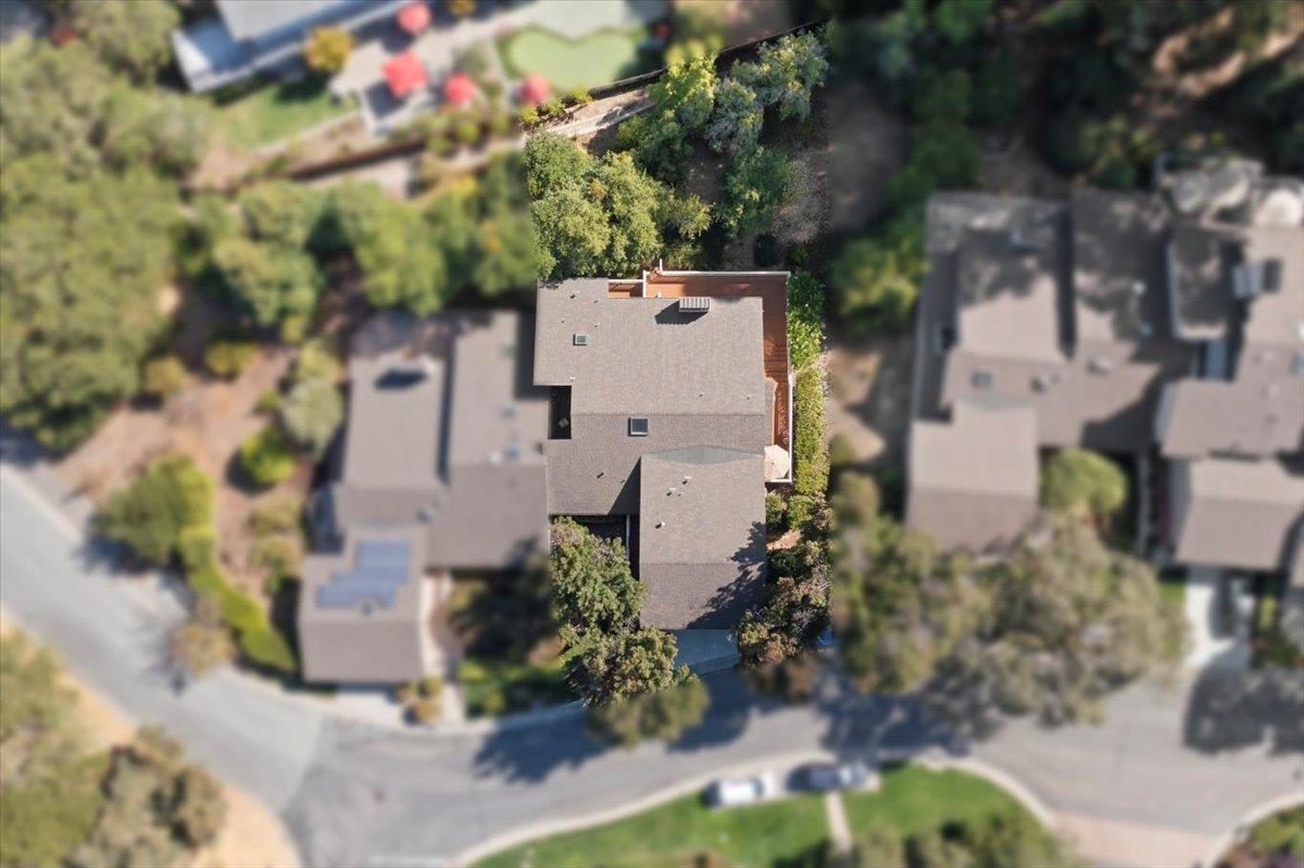 Detail Gallery Image 32 of 41 For 1360 Trinity Dr, Menlo Park,  CA 94025 - 2 Beds | 2/1 Baths