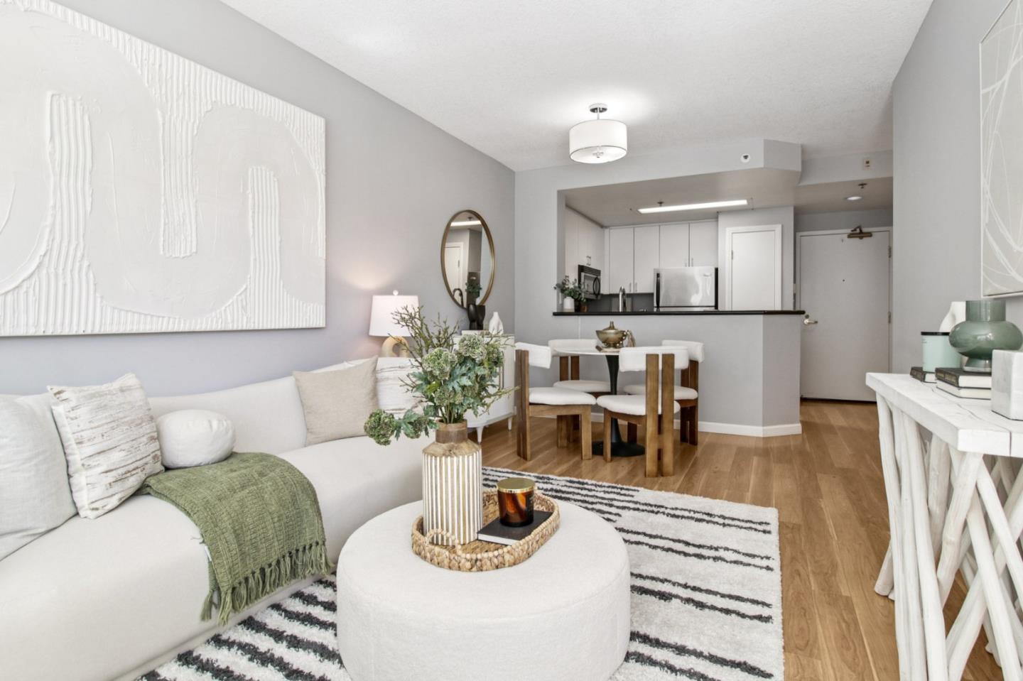 Detail Gallery Image 3 of 23 For 240 Lombard St #727,  San Francisco,  CA 94111 - 1 Beds | 1 Baths