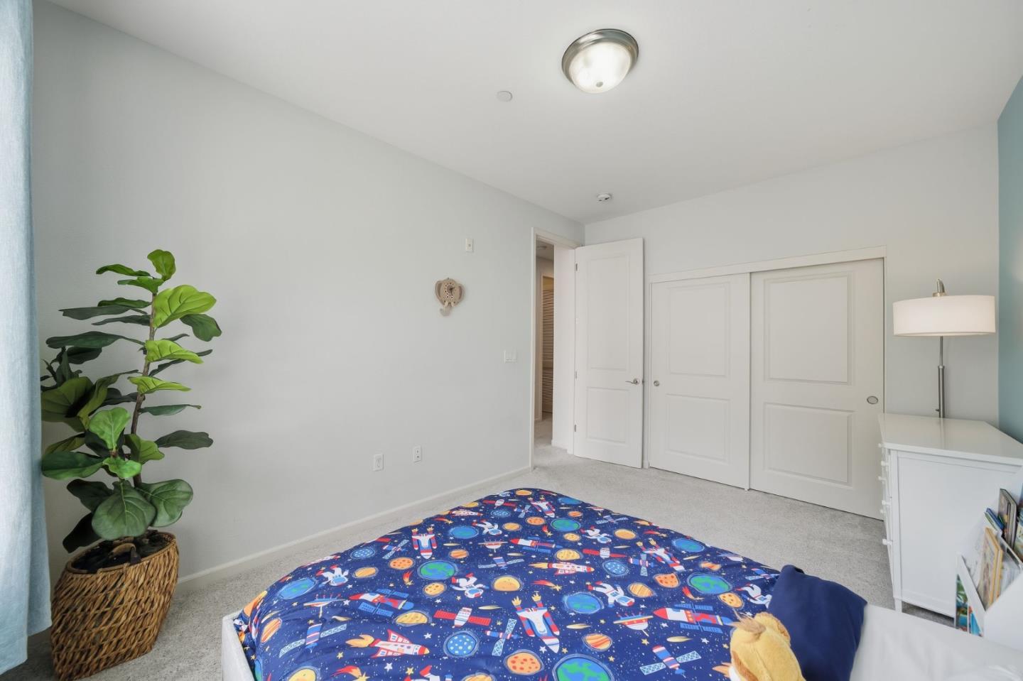 Detail Gallery Image 16 of 27 For 630 Bair Island Rd #106,  Redwood City,  CA 94063 - 3 Beds | 2/1 Baths