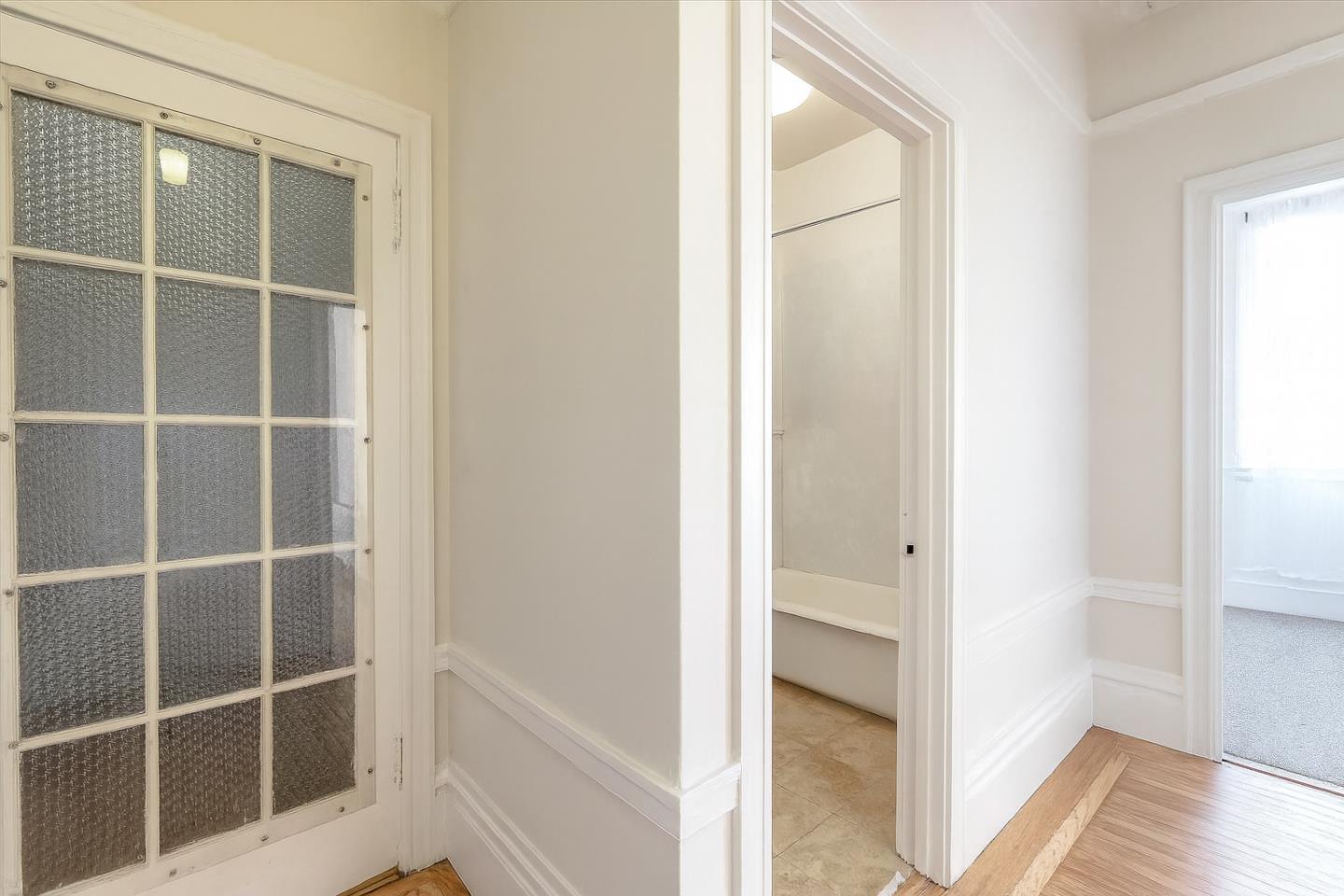 Detail Gallery Image 13 of 22 For 760 14th St #5,  San Francisco,  CA 94114 - 1 Beds | 0 Baths