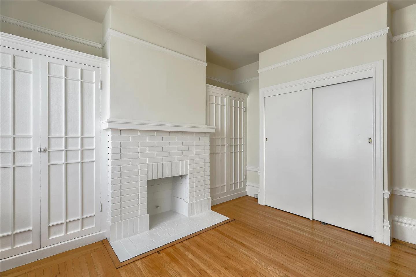 Detail Gallery Image 2 of 22 For 760 14th St #5,  San Francisco,  CA 94114 - 1 Beds | 0 Baths