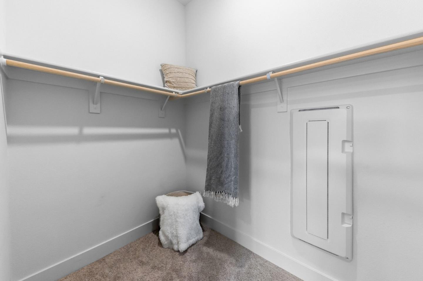 Detail Gallery Image 37 of 57 For 708 Thayer #404,  Foster City,  CA 94404 - 3 Beds | 2 Baths