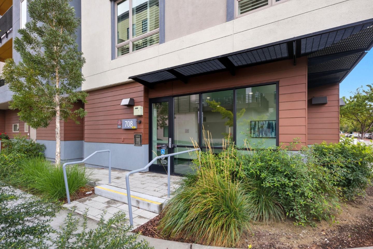 Detail Gallery Image 47 of 57 For 708 Thayer #404,  Foster City,  CA 94404 - 3 Beds | 2 Baths