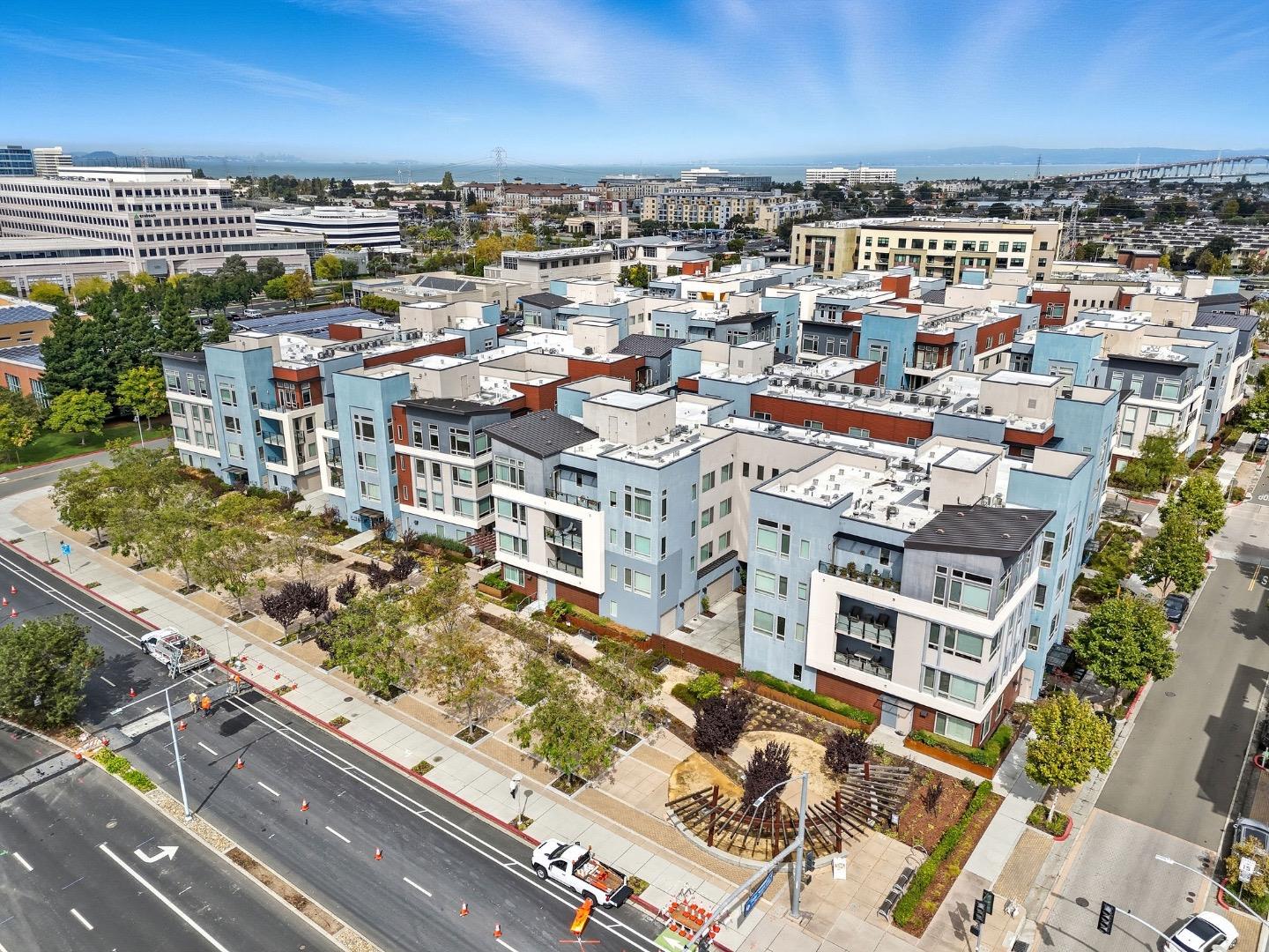 Detail Gallery Image 57 of 57 For 708 Thayer #404,  Foster City,  CA 94404 - 3 Beds | 2 Baths