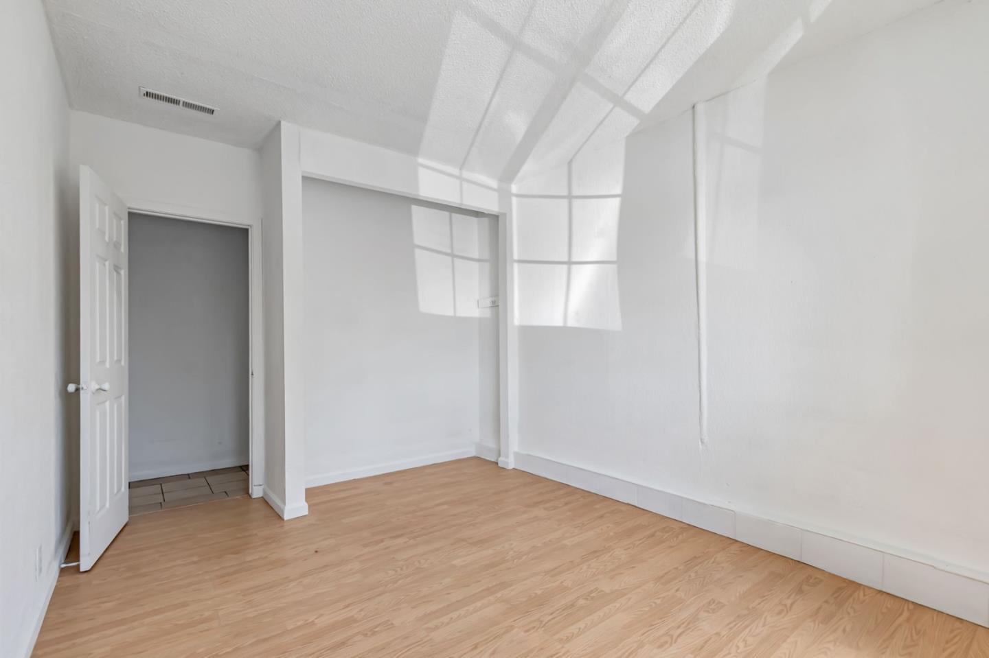 Detail Gallery Image 28 of 59 For 1087 Starlite Dr, Milpitas,  CA 95035 - 4 Beds | 2 Baths