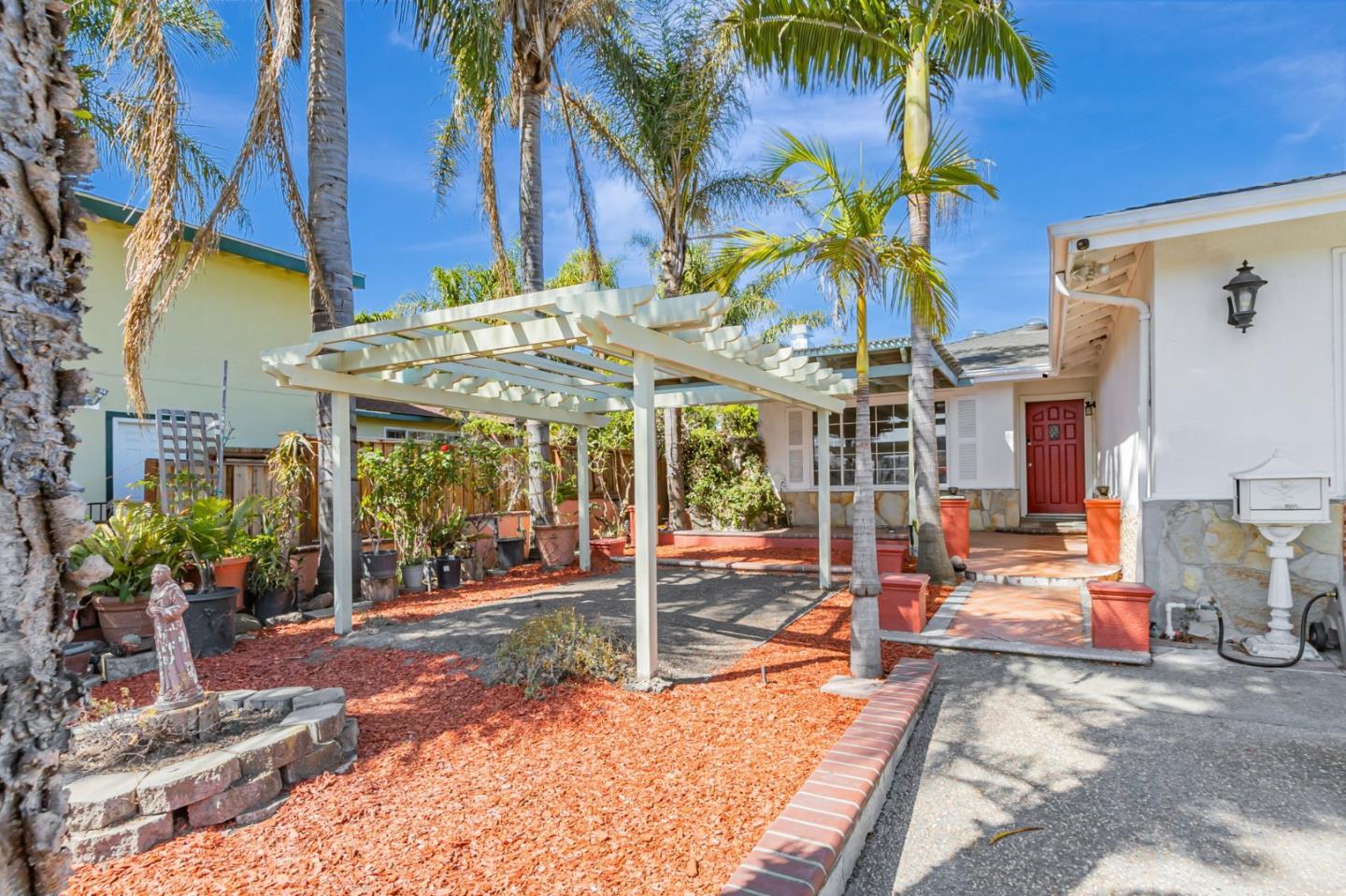 Detail Gallery Image 7 of 59 For 1087 Starlite Dr, Milpitas,  CA 95035 - 4 Beds | 2 Baths