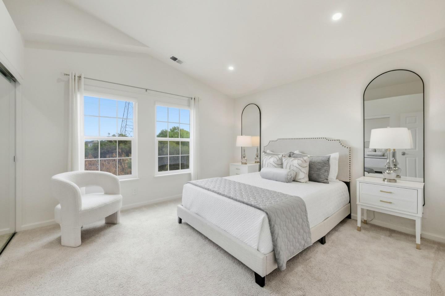 Detail Gallery Image 14 of 24 For 123 Positano Cir #406,  Redwood City,  CA 94065 - 2 Beds | 2 Baths