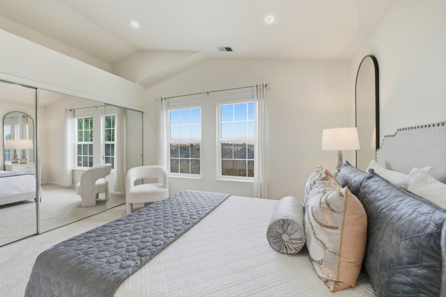 Detail Gallery Image 16 of 24 For 123 Positano Cir #406,  Redwood City,  CA 94065 - 2 Beds | 2 Baths
