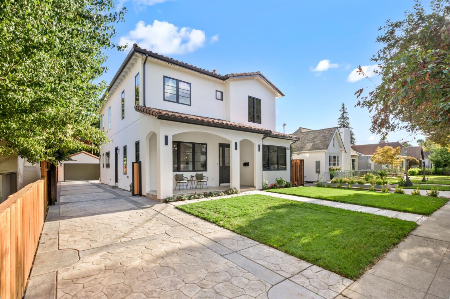 Detail Gallery Image 2 of 109 For 1124 Pine Ave, San Jose,  CA 95125 - 4 Beds | 4/1 Baths