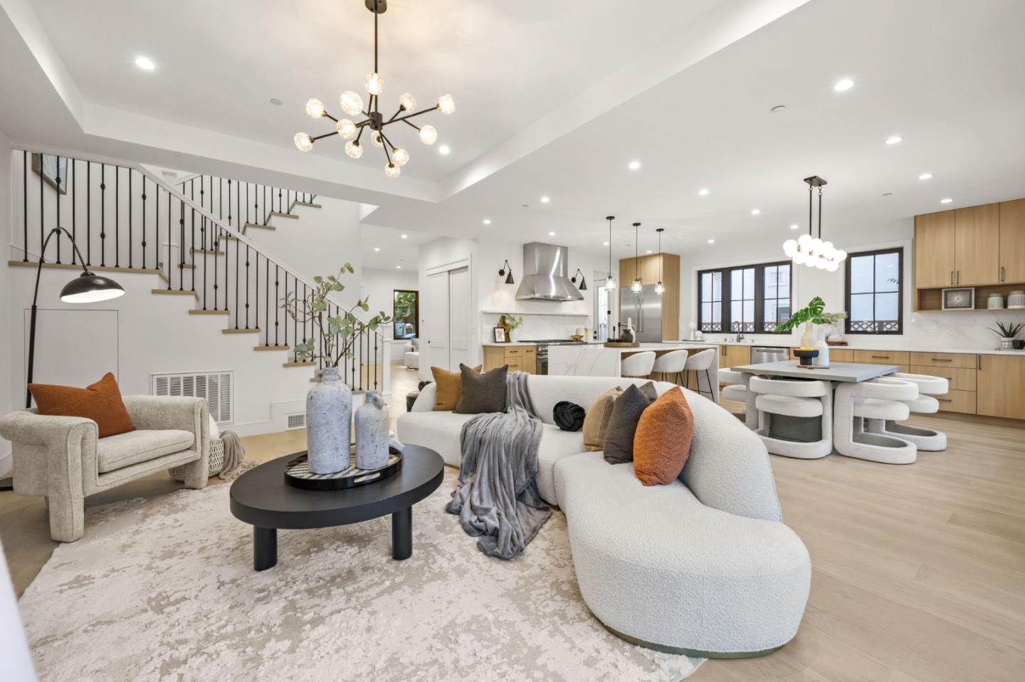 Detail Gallery Image 20 of 109 For 1124 Pine Ave, San Jose,  CA 95125 - 4 Beds | 4/1 Baths